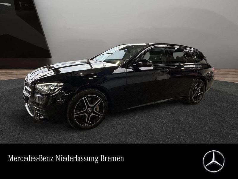 Gebraucht Mercedes E300 AMG 211 PS (155 kW) 2022 Schwarz Limousine