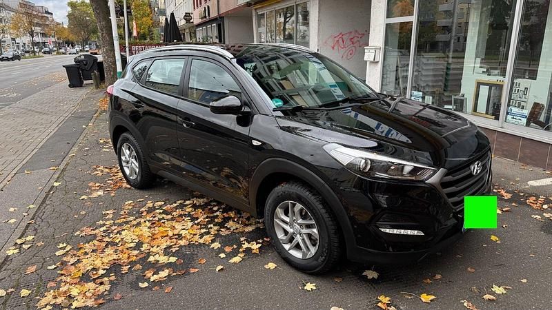 Schwarz Gebraucht 2017 Hyundai Tucson Classic SUV | 17.500 € (Teuer) - Bild 1/4