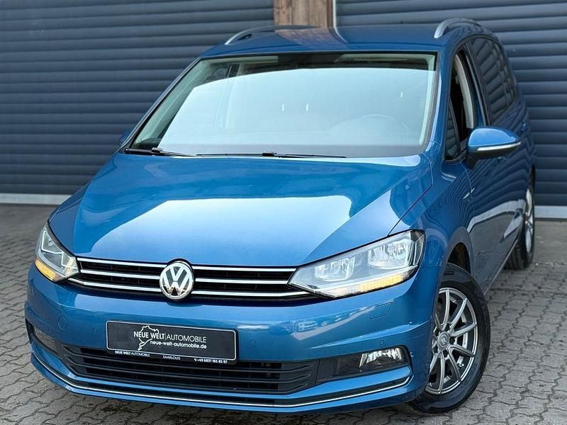 Gebraucht VW Touran Join 150 PS (110 kW) 2018 Blau Van / Kleinbus