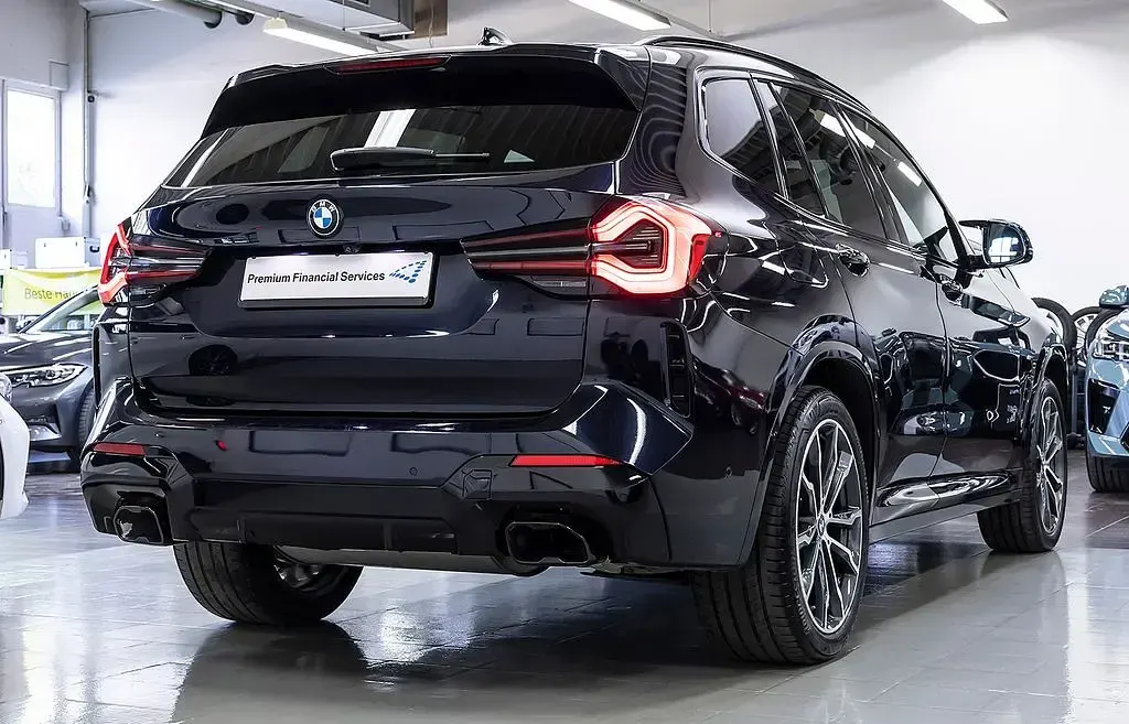Second-hand BMW X3 Performance 340 CP (250 kW) 2023 Negru SUV