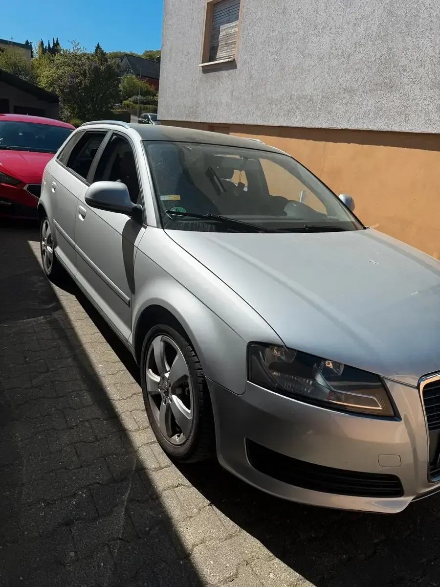 Usata Audi A3 125 CV (91 kW) 2009 Argento Utilitaria