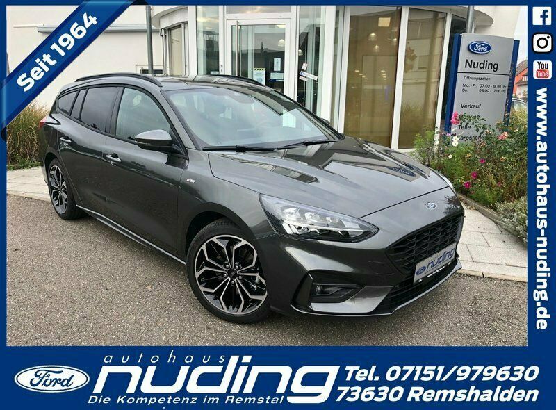 Magneticgrau Gebraucht 2021 Ford Focus ST-Line Kombi | 26.940 € - Bild 1/4