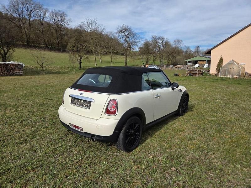 Gebraucht Mini Cooper Cabriolet 122 PS (89 kW) 2016 Beige Cabrio