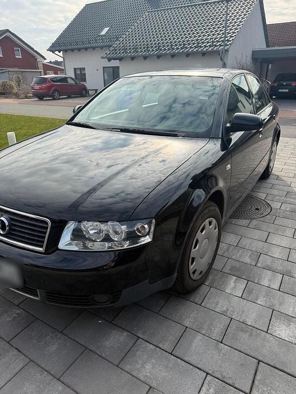 Second-hand Audi A4 131 CP (96 kW) 2001 Negru Berlinǎ