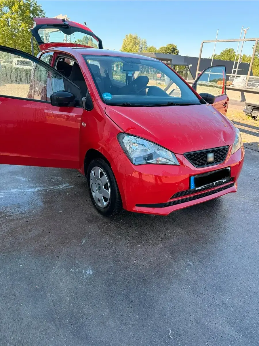 Gebraucht Seat Mii 60 PS (44 kW) 2013 Rot Kleinwagen