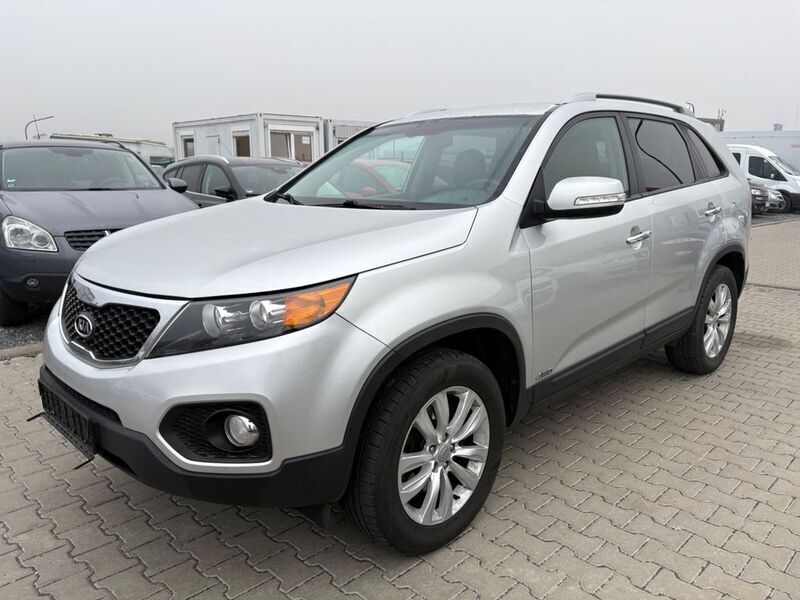 Gebraucht Kia Sorento Vision 197 PS (144 kW) 2010 Silber SUV