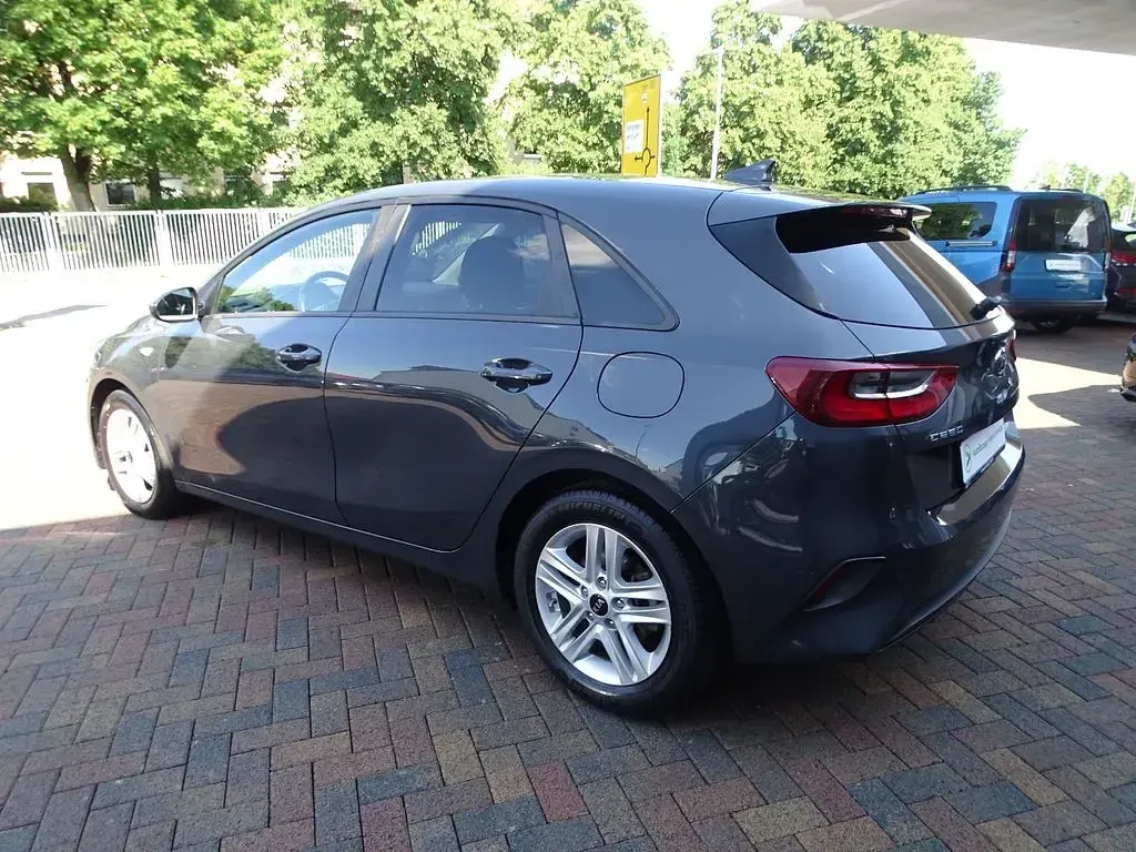Gebraucht Kia Ceed 99 PS (72 kW) 2019 Grau Kleinwagen