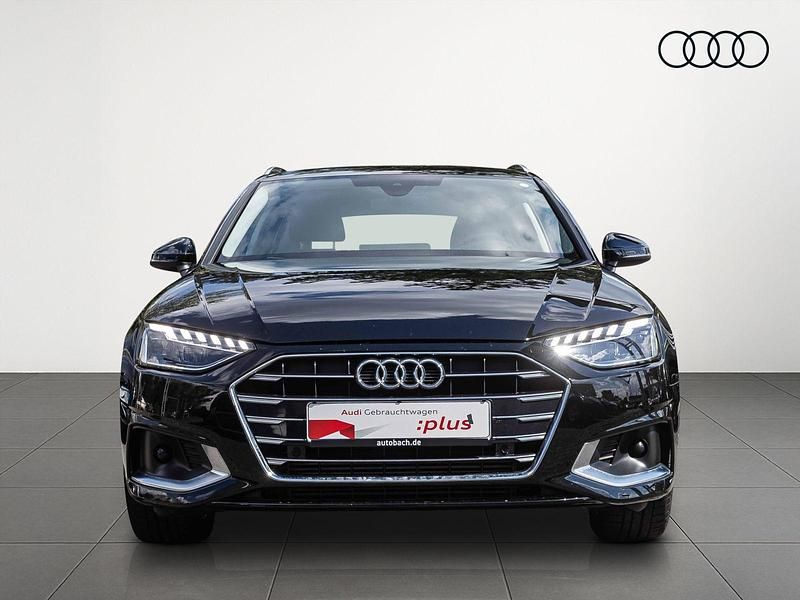 Second-hand Audi A4 Advanced Plus 150 CP (110 kW) 2024 Negru Break