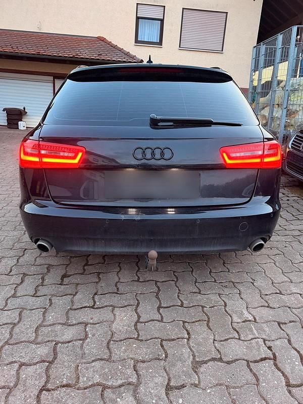 Gebraucht Audi A6 S-Line 245 PS (180 kW) 2013 Schwarz Kombi