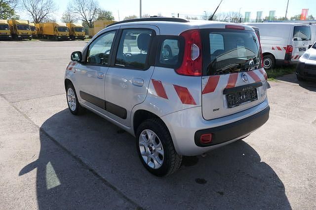 Gebraucht Fiat Panda 86 PS (63 kW) 2013 Colore esterno (argento grau) Kleinwagen