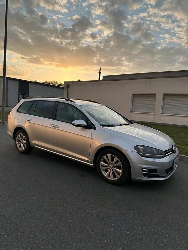 Grau Gebraucht 2013 VW Golf VII Kombi | 8.400 € (Fairer Preis) - Bild 1/4