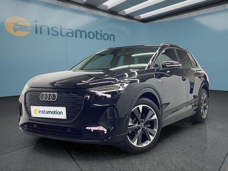 Schwarz Gebraucht 2022 Audi Q4 e-tron S-Line SUV | 27.649 € (Etwas zu teuer) - Bild 1/4