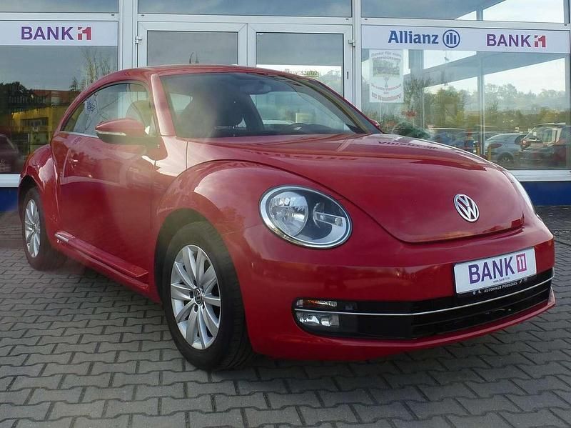 Second-hand VW Beetle Design 105 CP (77 kW) 2012 Roșu Hatchback