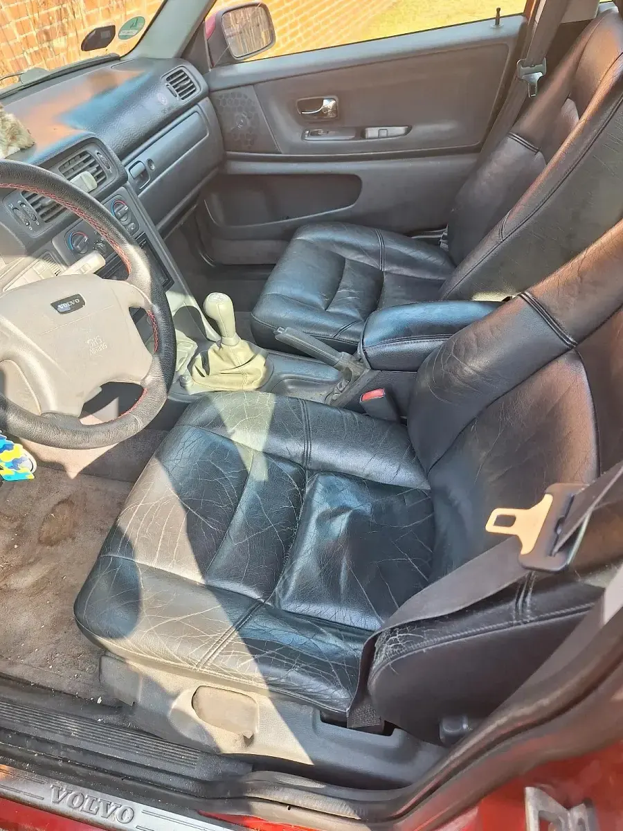 Używany Volvo V70 126 KM (92 kW) 1997 Andere farben Kombi