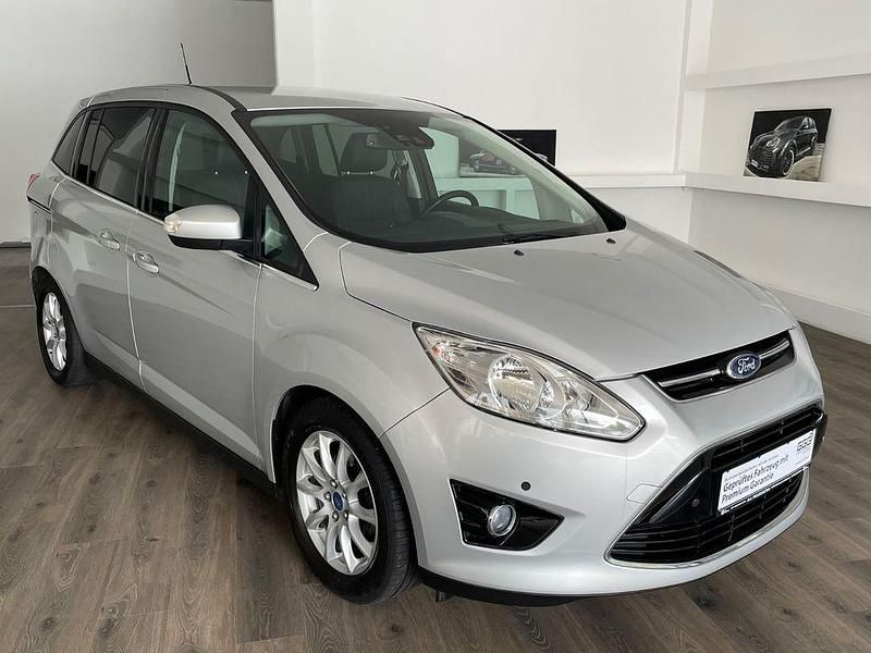 Silber Gebraucht 2014 Ford Grand C-Max Titanium Van / Kleinbus | 7.400 € (Fairer Preis) - Bild 1/4