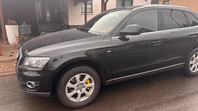 Gebraucht Audi Q5 240 PS (176 kW) 2011 Schwarz SUV
