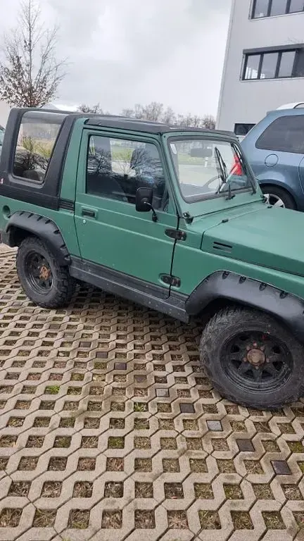 Second-hand Suzuki Samurai 64 CP (47 kW) 1986 SUV