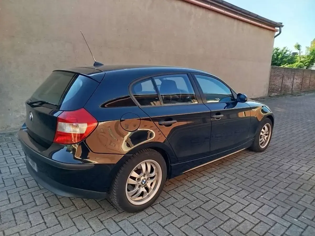 Gebraucht BMW 116 116 PS (85 kW) 2007 Schwarz ii Kleinwagen