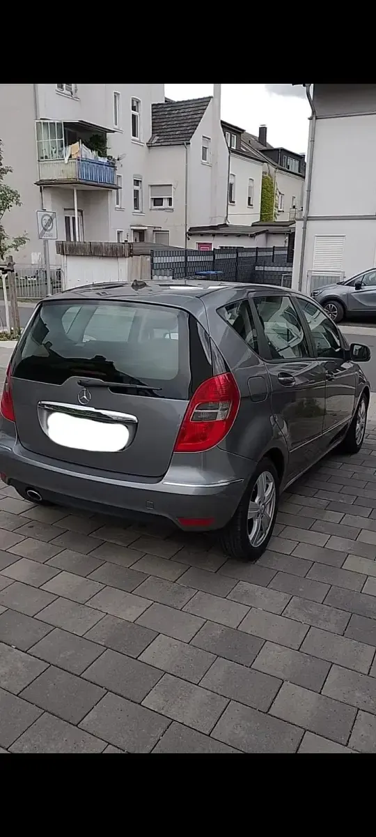 Gebraucht Mercedes A160 95 PS (69 kW) 2009 Grau Kleinwagen