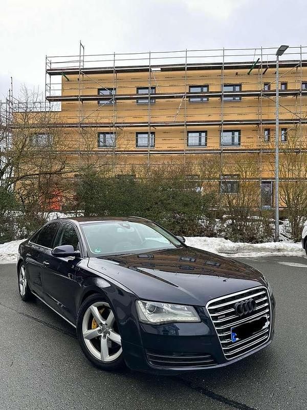 Blau Gebraucht 2011 Audi A8 Limousine | 12.900 € (Guter Preis) - Bild 1/4