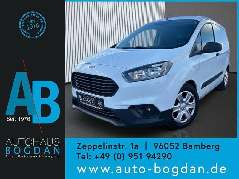 Gebraucht Ford Transit Trend 101 PS (74 kW) 2022 Weiß Van / Kleinbus