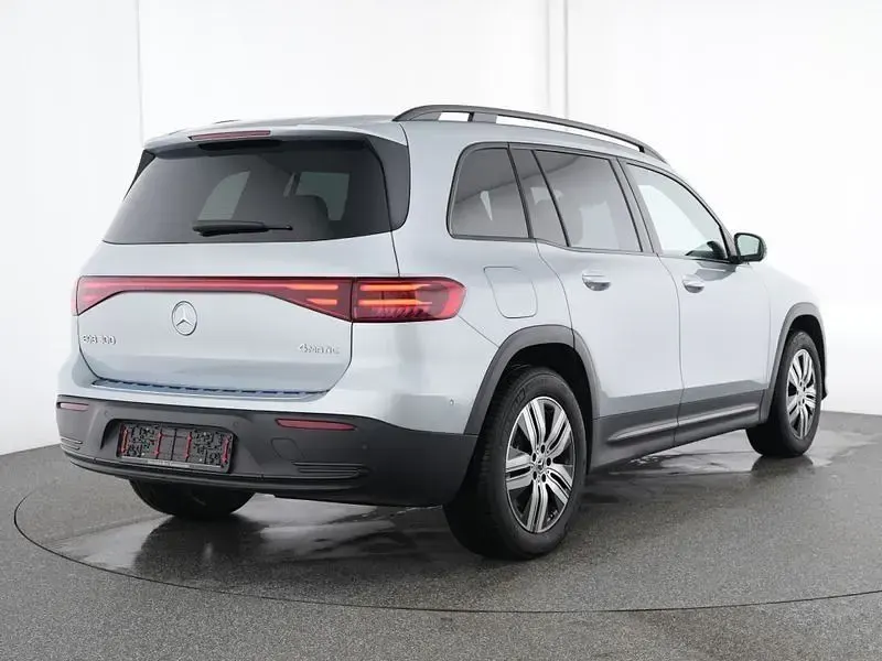 Gebraucht Mercedes EQB300 Night 168 kW (229 PS) 2025 Lack hightechsilber SUV