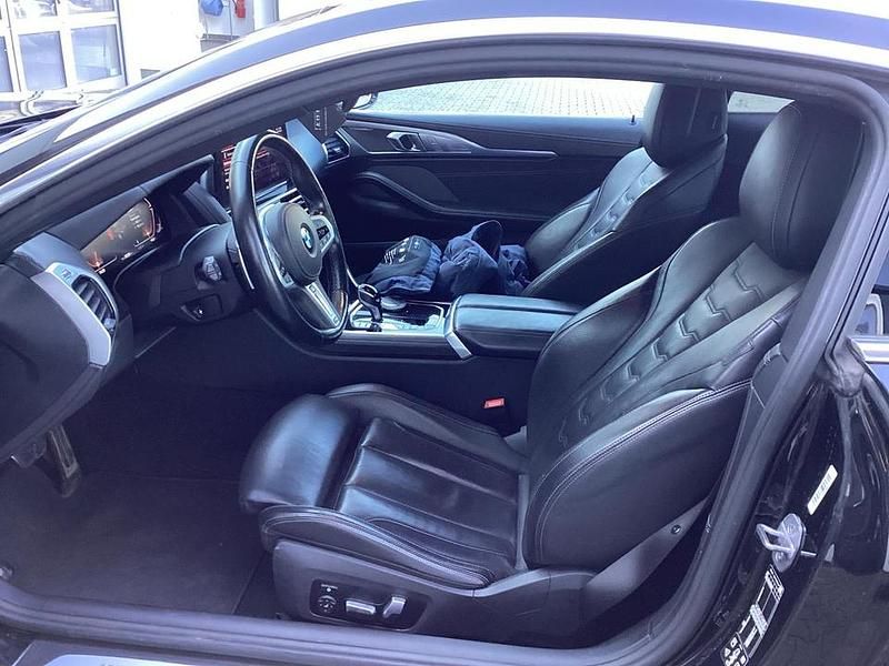 Gebraucht BMW M850 530 PS (389 kW) 2023 Saphirschwarz Coupé