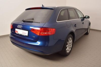 Gebraucht Audi A4 Attraction 120 PS (88 kW) 2015 Blau metallic Kombi