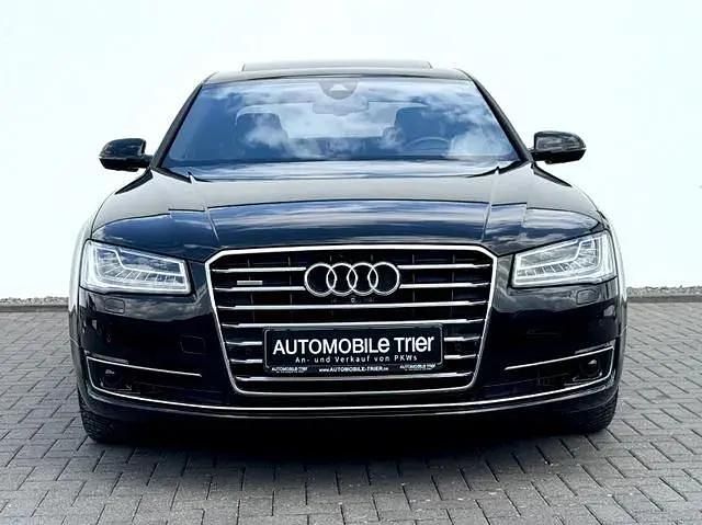 Second-hand Audi A8 Ambiente 385 CP (283 kW) 2016 Negru Berlinǎ