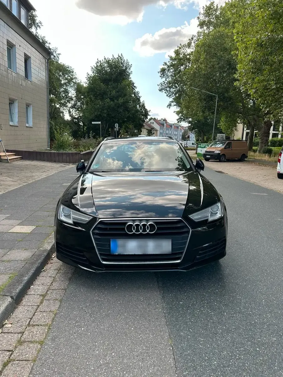 Gebraucht Audi A4 150 PS (110 kW) 2017 Schwarz Kombi