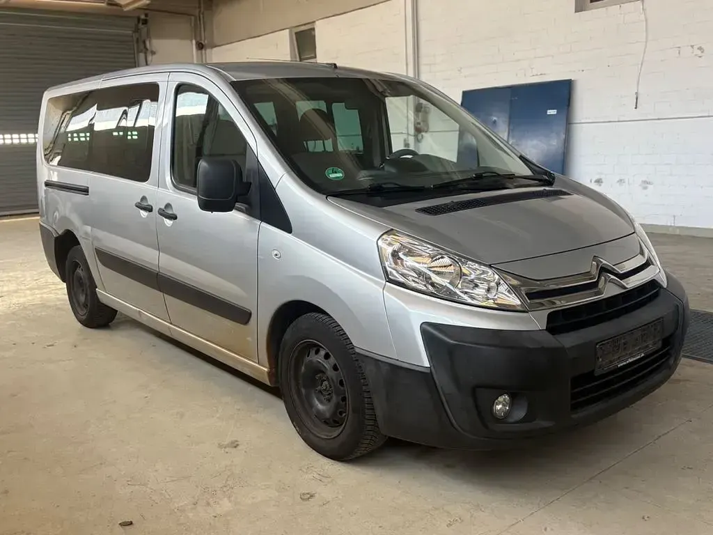 Używany Citroën Jumpy Tendance 128 KM (94 kW) 2012 Srebrny Minivan