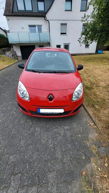 Rot Gebraucht 2009 Renault Twingo Kleinwagen | 1.200 € (Superpreis) - Bild 1/4