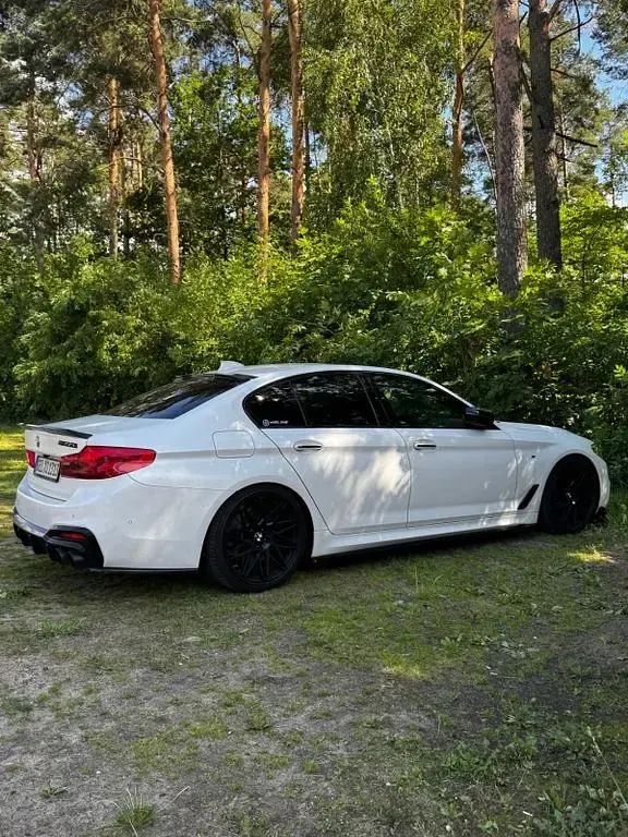 Gebraucht BMW M550 Performance 462 PS (339 kW) 2017 Weiß Limousine