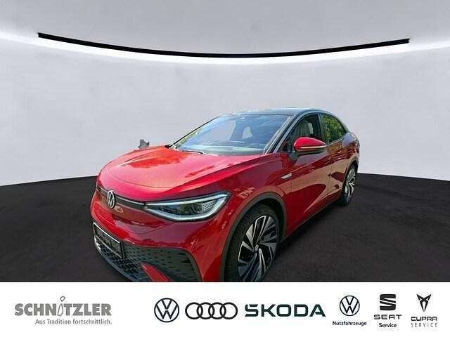 Kings red (metallic) Gebraucht 2023 VW ID.5 Pro Performance SUV | 37.450 € (Fairer Preis) - Bild 1/3