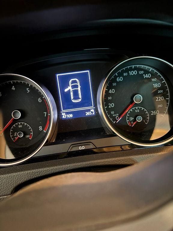 Gebraucht VW Golf VII Join 116 PS (85 kW) 2019 Grau Limousine