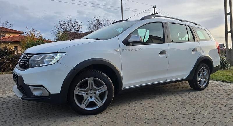 Weiß Gebraucht 2019 Dacia Logan MCV Stepway Kombi | 7.100 € (Fairer Preis) - Bild 1/4