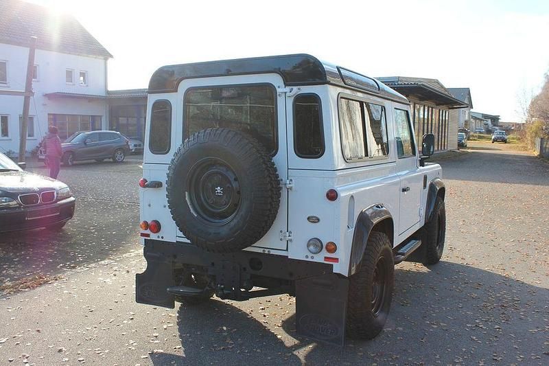 Gebraucht Land Rover Defender 122 PS (89 kW) 2015 Weiß SUV