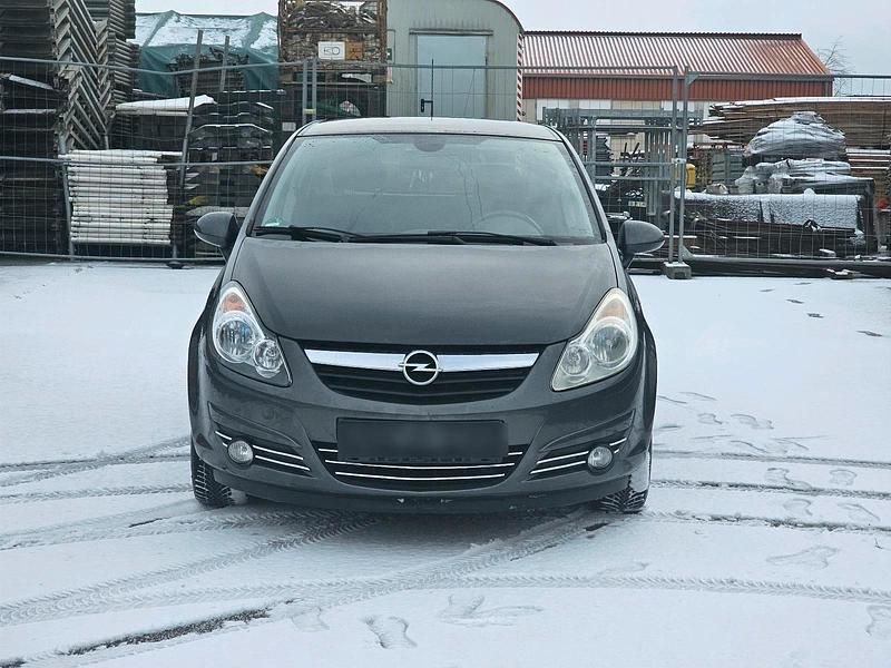 Grau Gebraucht 2010 Opel Corsa Kleinwagen | 3.990 € (Etwas zu teuer) - Bild 1/4