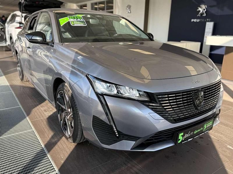 Gebraucht Peugeot 308 Allure 131 PS (96 kW) 2025 Lack grau artense/typ aussenve Kombi