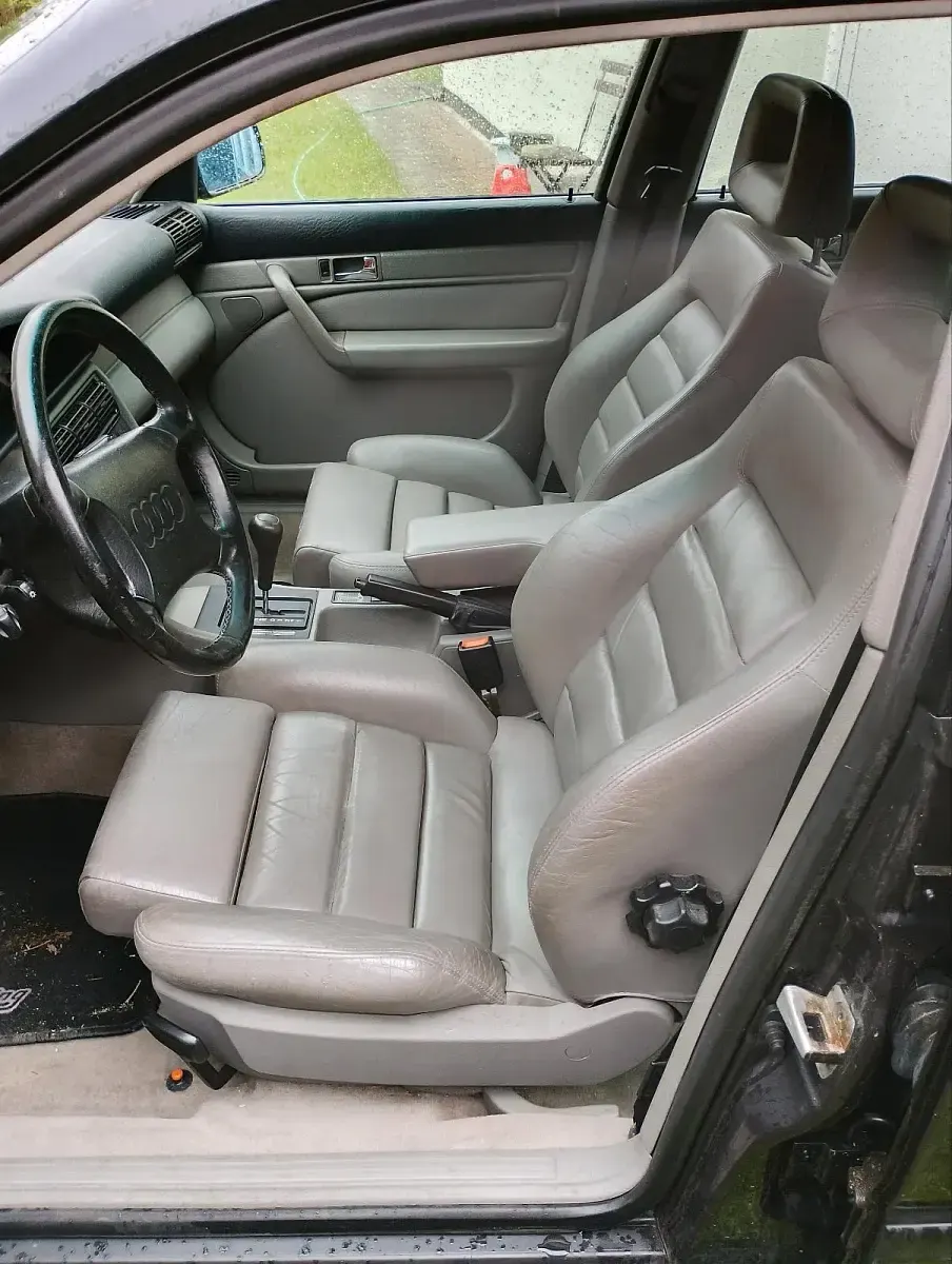 Gebraucht Audi 100 230 PS (169 kW) 1992 Grau Limousine