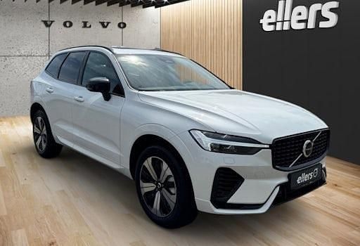 Gebraucht Volvo XC60 Plus 350 PS (257 kW) 2024 Weiß SUV