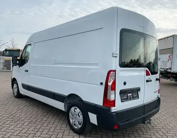 Gebraucht Renault Master 180 PS (132 kW) 2022 Weiss Van / Kleinbus