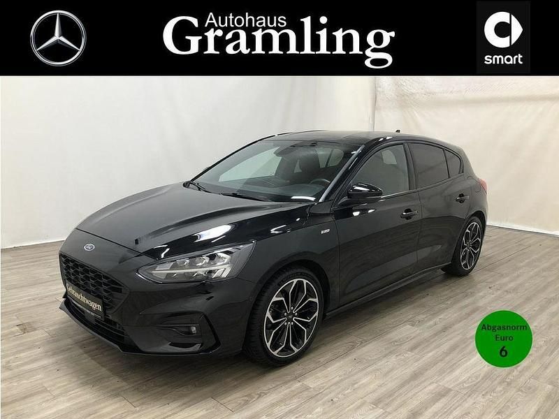 Second-hand Ford Focus ST-Line 182 CP (133 kW) 2020 Negru Berlinǎ