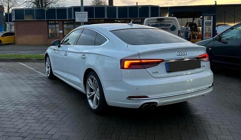 Gebraucht Audi A5 Sportback 190 PS (139 kW) 2018 Weiß Kleinwagen