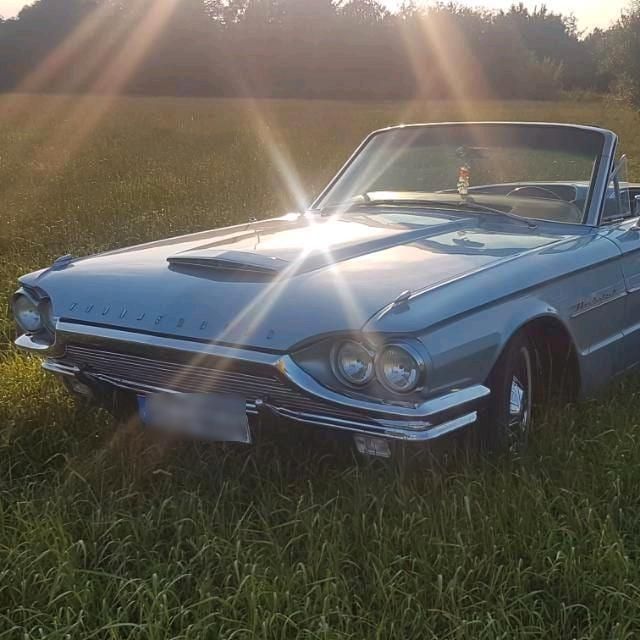 Blau Gebraucht 1964 Ford Thunderbird Cabrio | 40.000 € - Bild 1/4