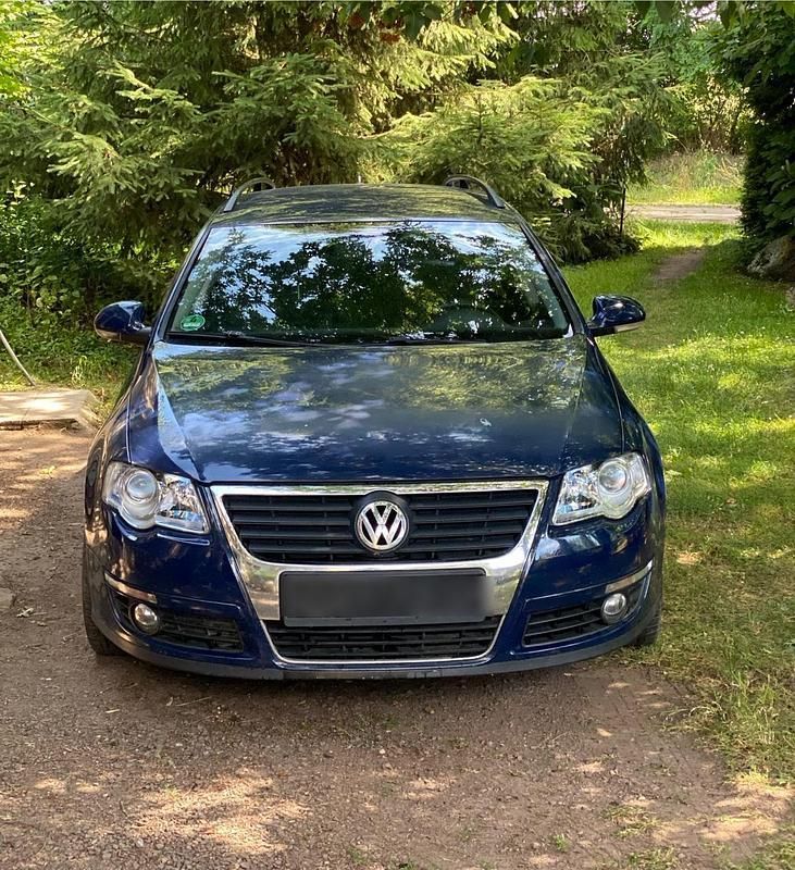 Blau Gebraucht 2007 VW Passat Kombi | 850 € (Superpreis) - Bild 1/4