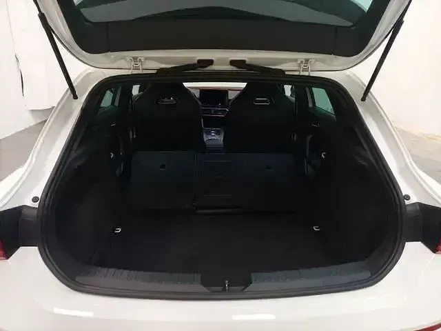Usata Cupra Leon 310 CV (228 kW) 2022 Bianco Berlina