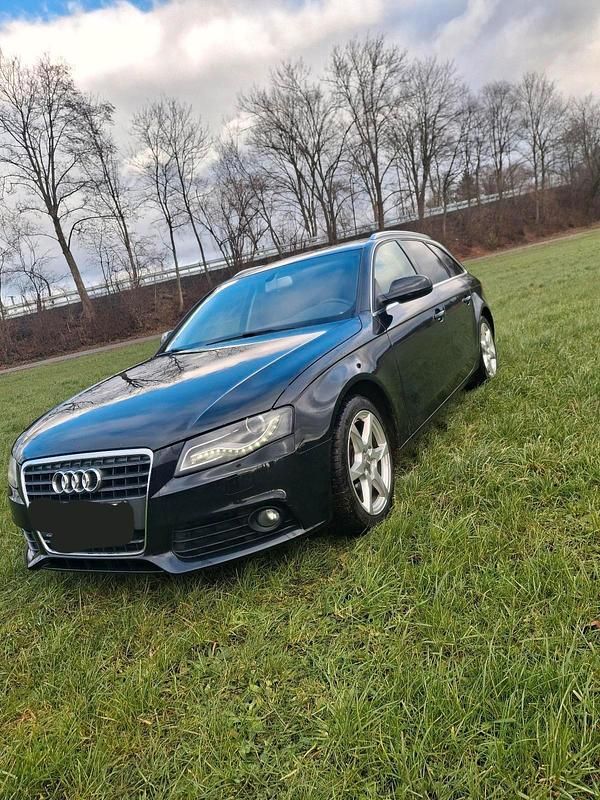 Schwarz Gebraucht 2010 Audi A4 Kombi | 5.500 € (Fairer Preis) - Bild 1/4