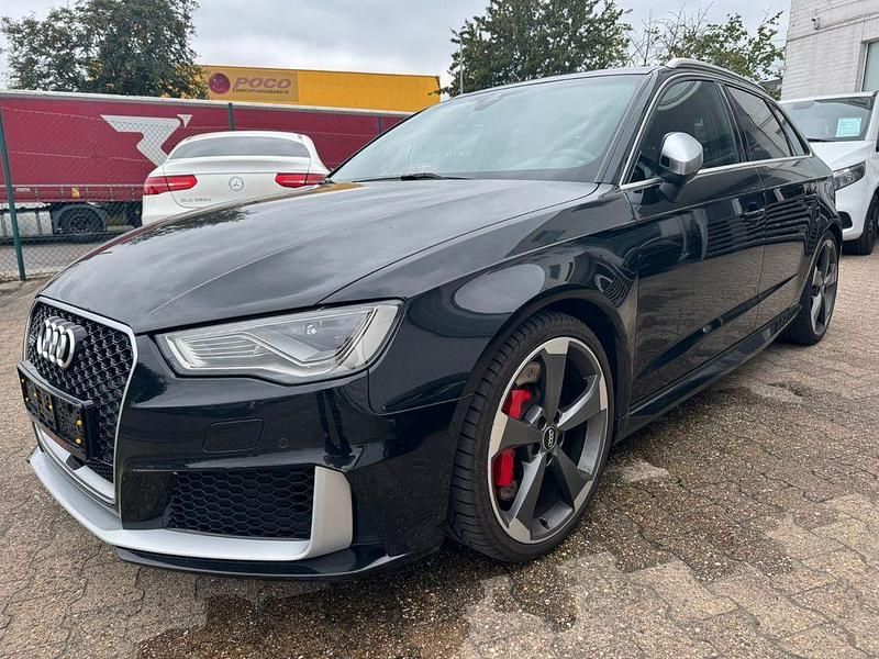 Schwarz Gebraucht 2016 Audi RS3 Sportback Sport Kleinwagen | 28.899 € (Fairer Preis) - Bild 1/4