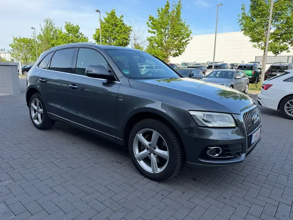 Używany Audi Q5 S-Line 258 KM (189 kW) 2015 Szary SUV